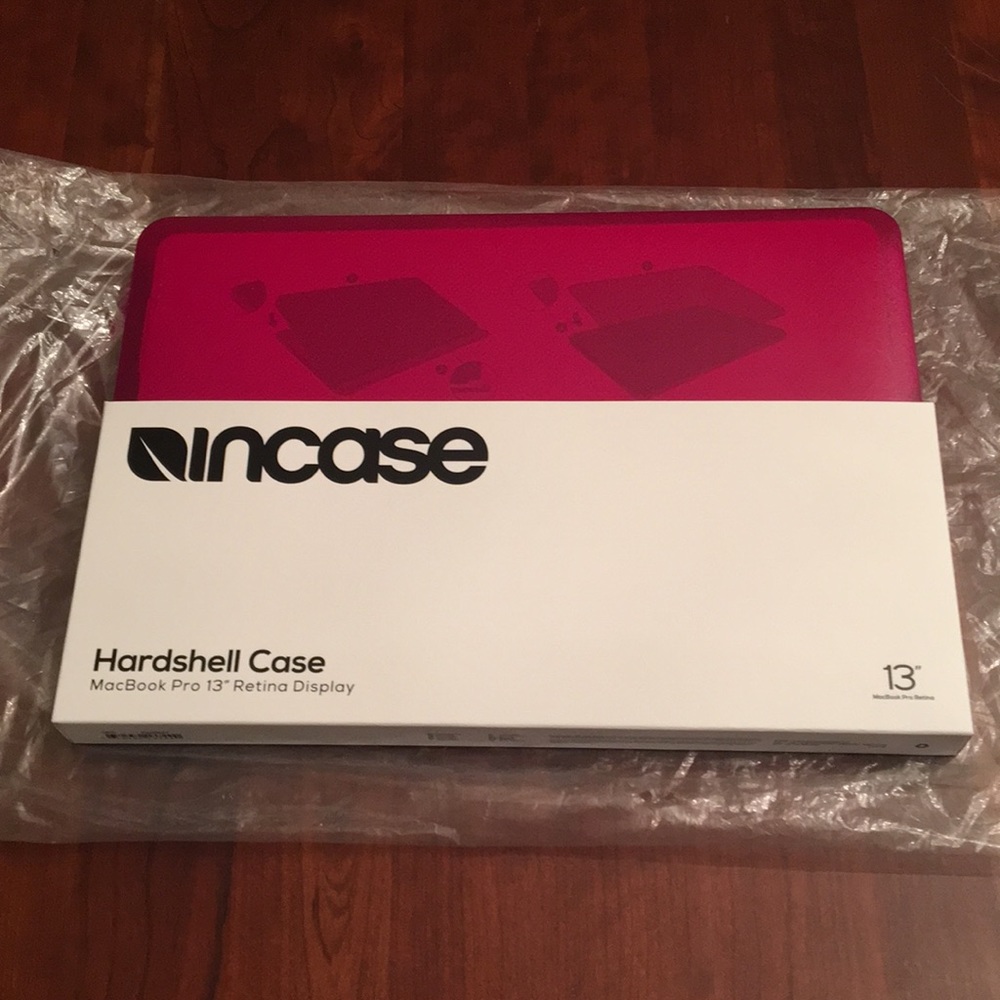Incase pink 13” hardshell computer case